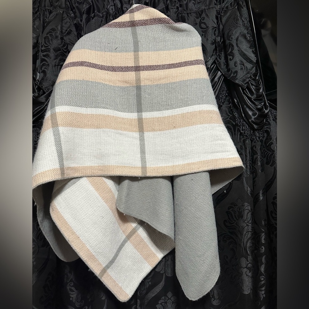 JustFab Printed Wrap - Bluish/Grey